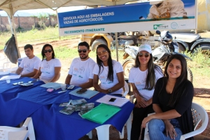 Ação itinerante recebe mais de 3 toneladas de embalagens vazias de defensivos agrícolas, em Wanderley