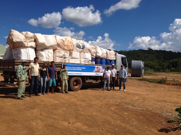 Coleta itinerante em Wanderley arrecada 5t de embalagens